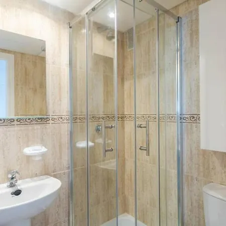 Lovely 2-bed In Marina De La Duquesa Apartment Castillo de Sabinillas