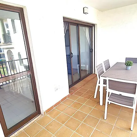 Apartment Lovely 2-bed In Marina De La Duquesa